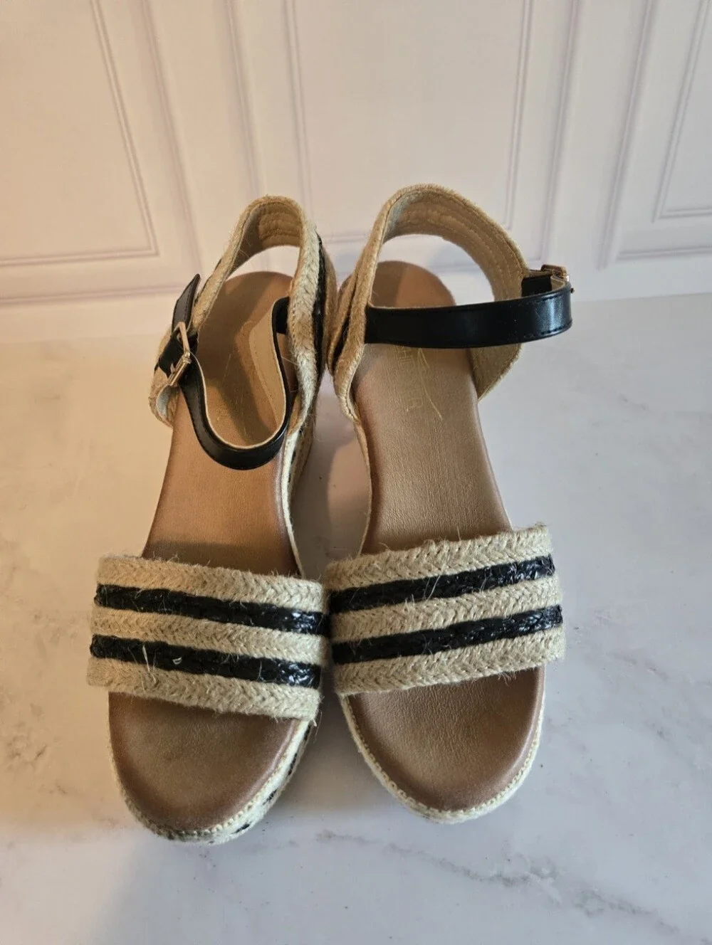 N/A black tan